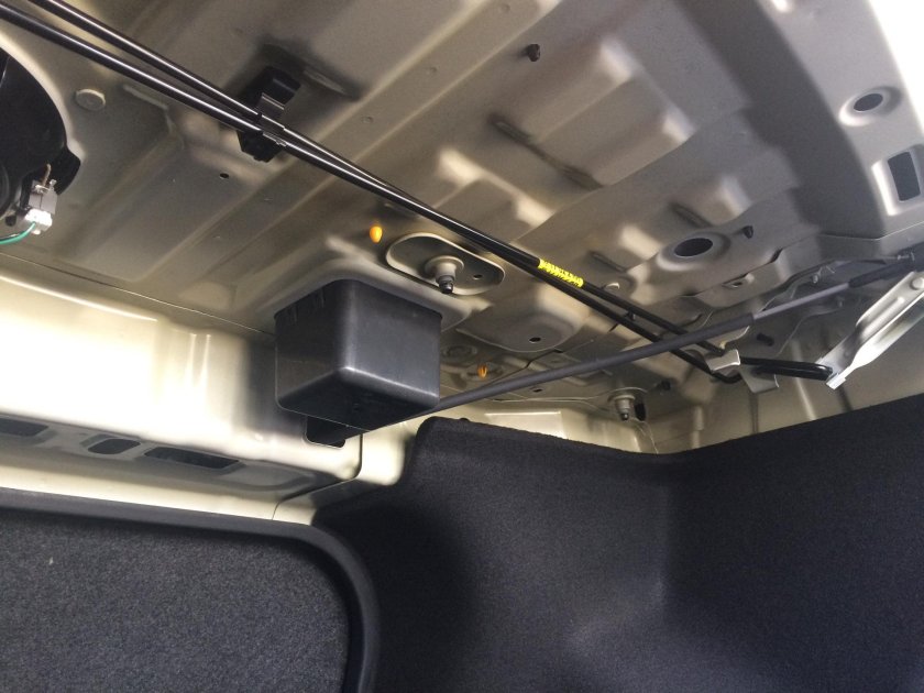 Полка задняя Kia Optima