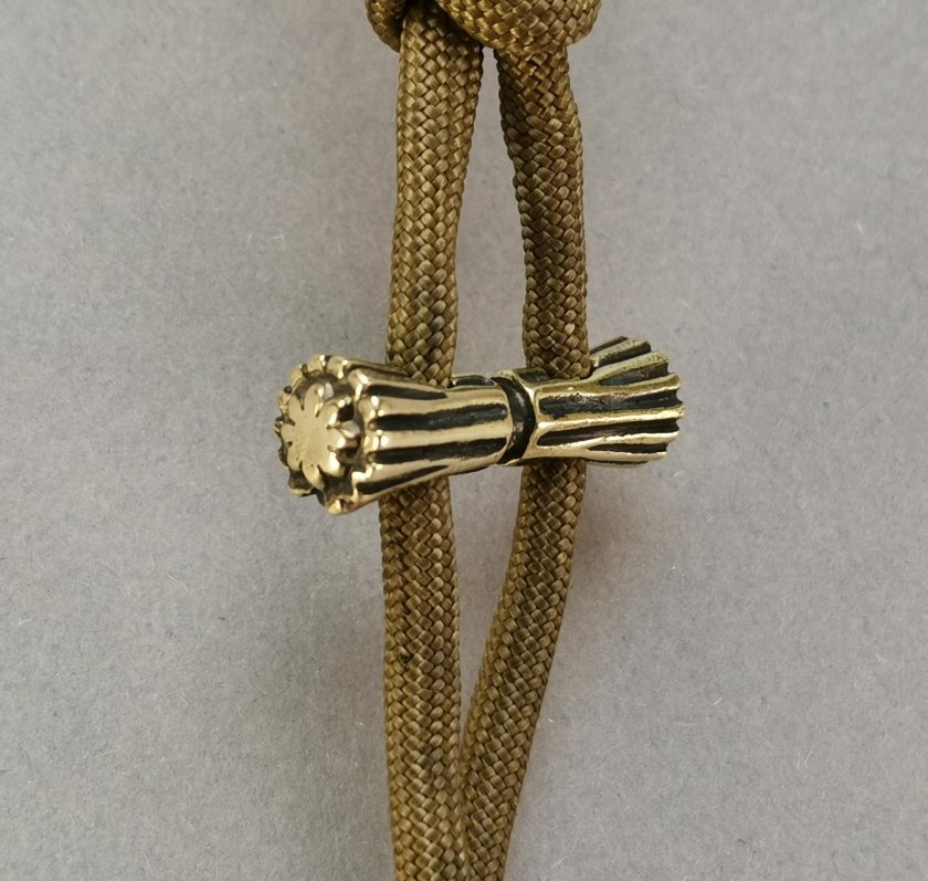 Застежка клевант