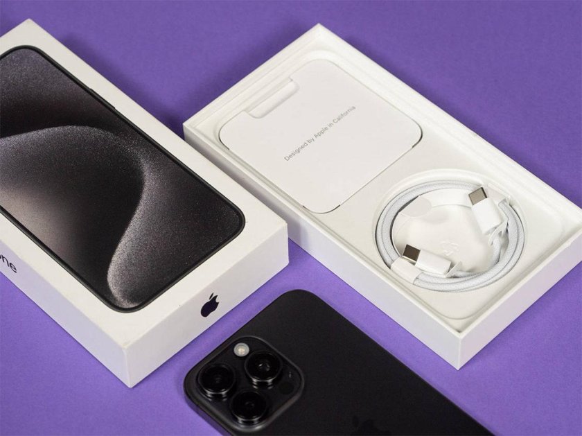 15 Pro Max natural Titanium