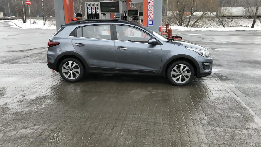 Kia Rio x серый