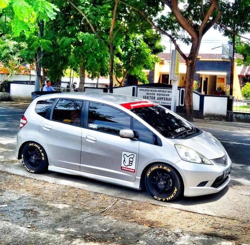 Honda Fit 2009 Tuning