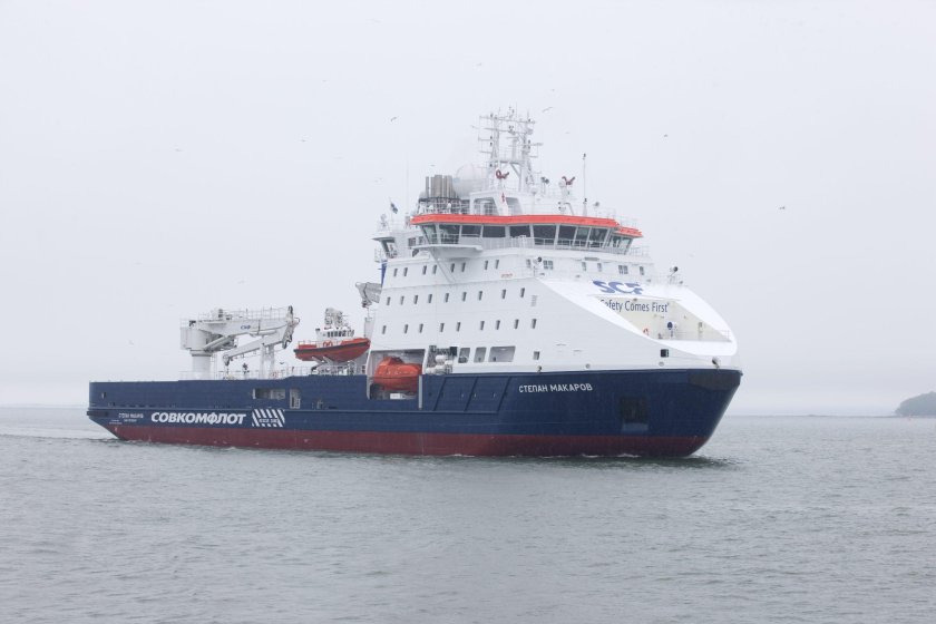 Ледокол Степан Макаров