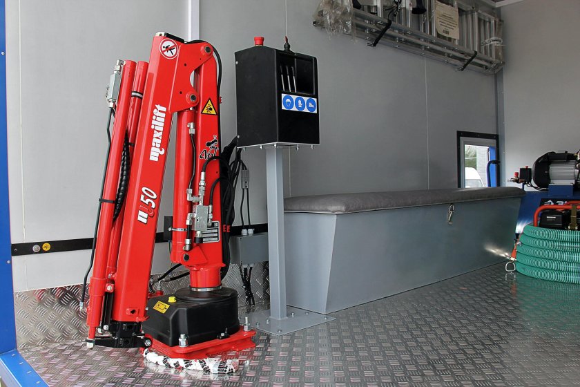 КМУ MAXILIFT 150.3