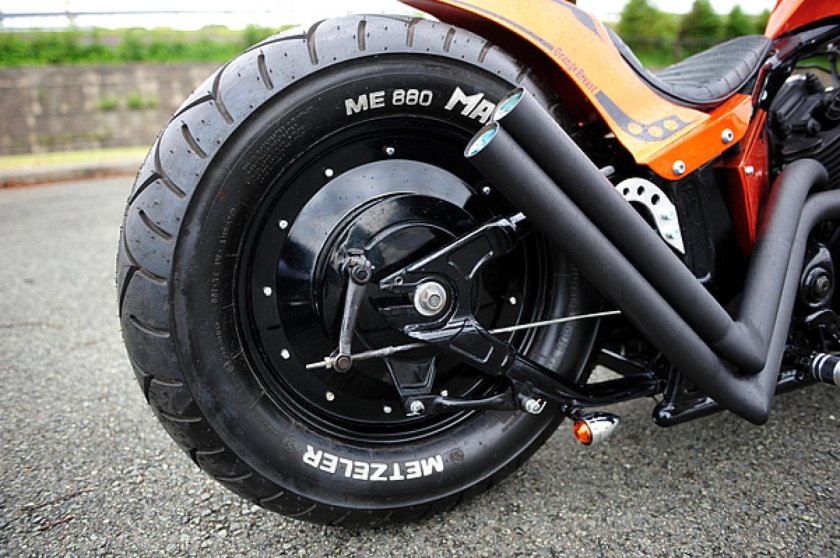 Переднее колесо Yamaha Drag Star 400