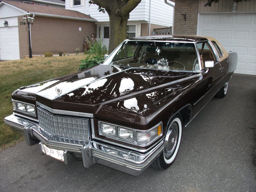 Кадиллак Coupe Deville