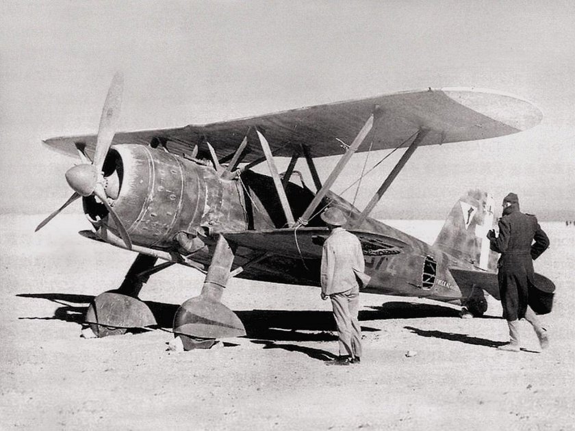 Fiat CR.42 Falco