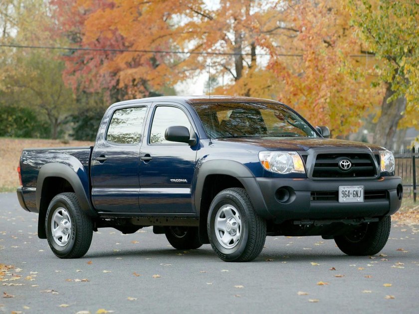 Toyota Tacoma 2