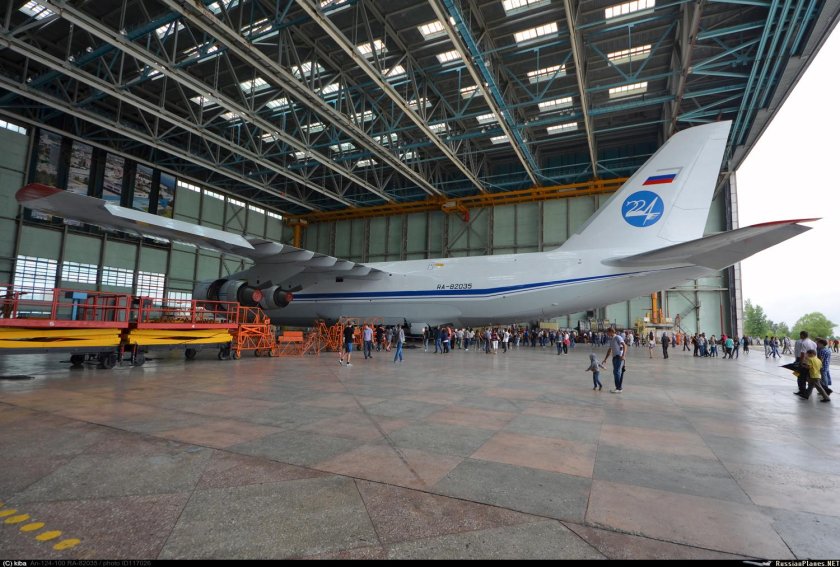 АН-124 Руслан ВВС России