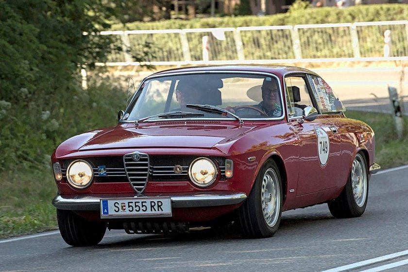 Alfa Romeo Giulia Sprint gt