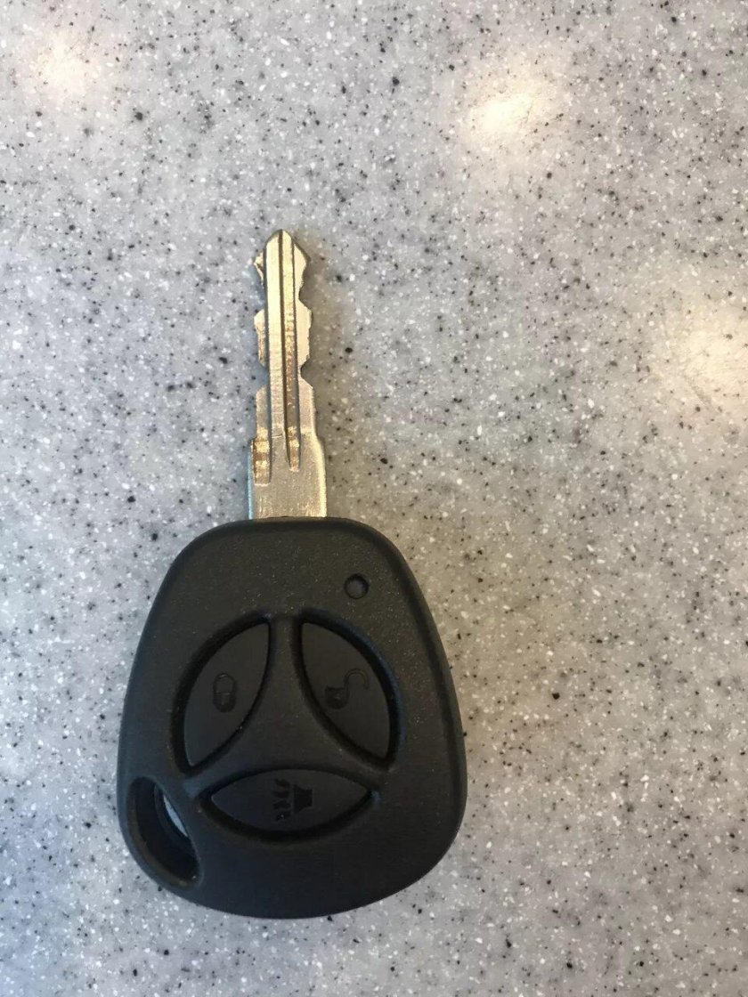 Ключ УАЗ Патриот