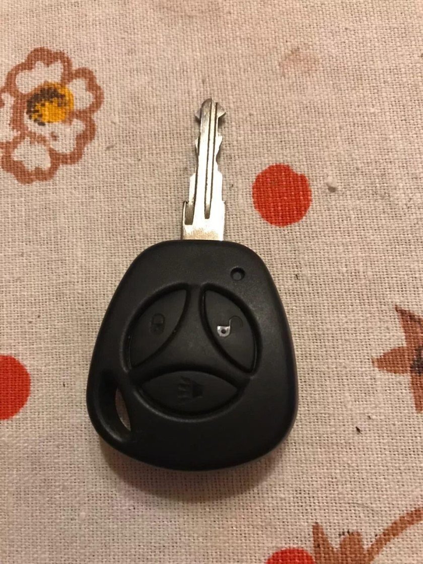 Ключ УАЗ Патриот