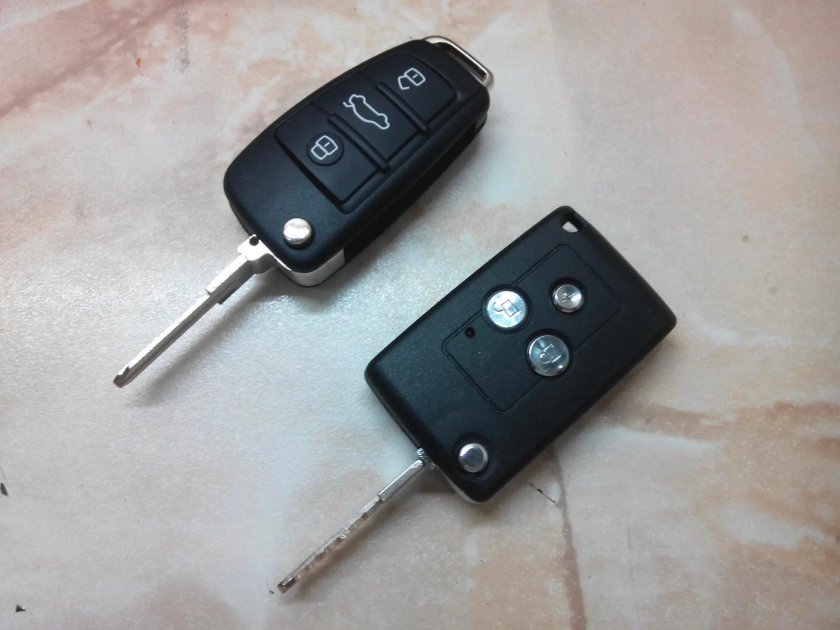 Раскладной ключ УАЗ Патриот 2007г