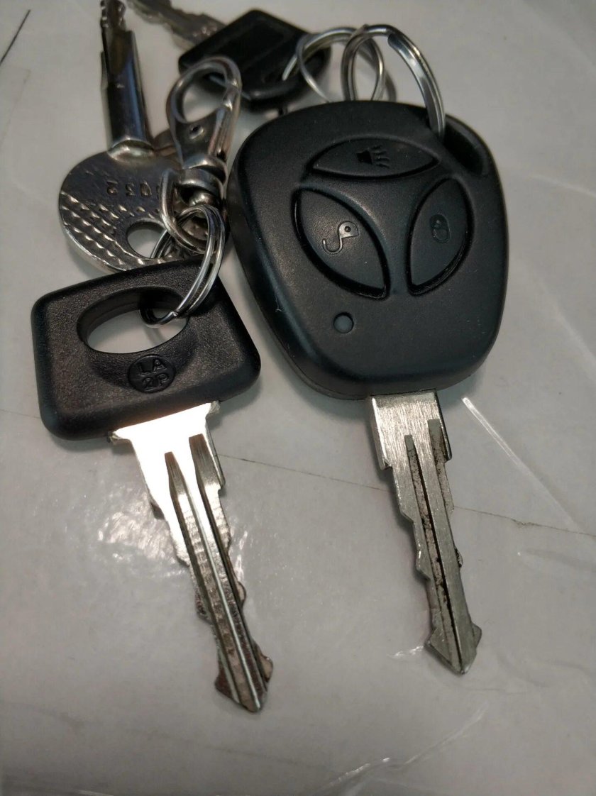 Замок зажигания УАЗ Патриот