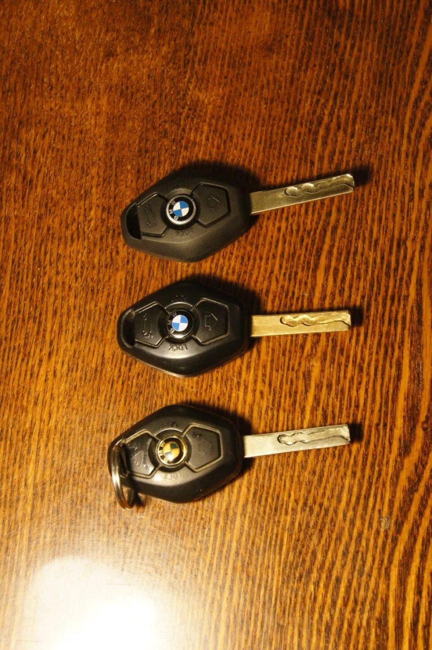 Ключ БМВ е83