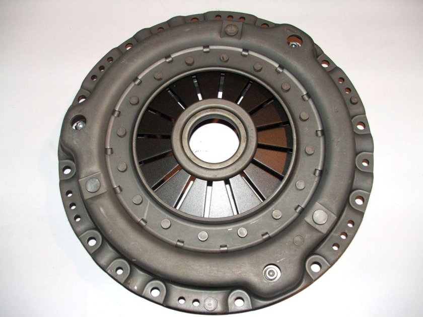 Корзина сцепления КАМАЗ 142-1601090