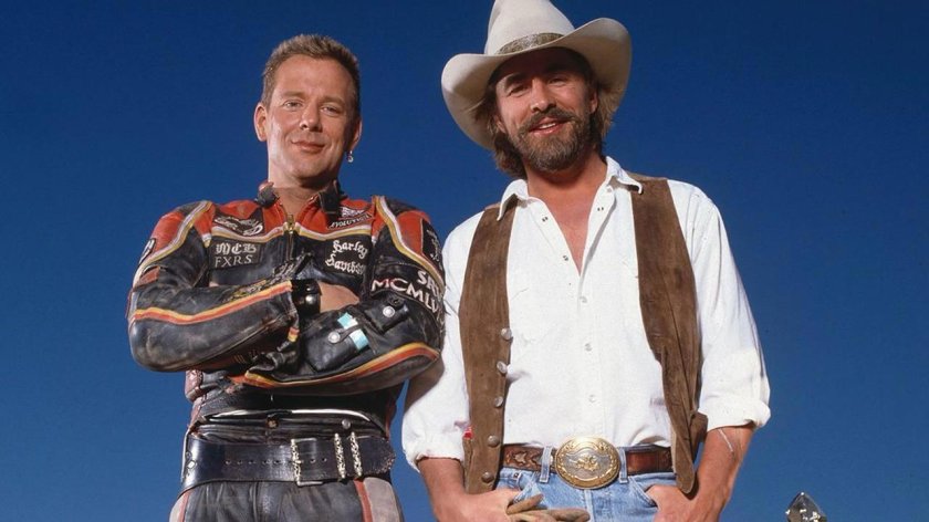 Харли Дэвидсон и ковбой Мальборо