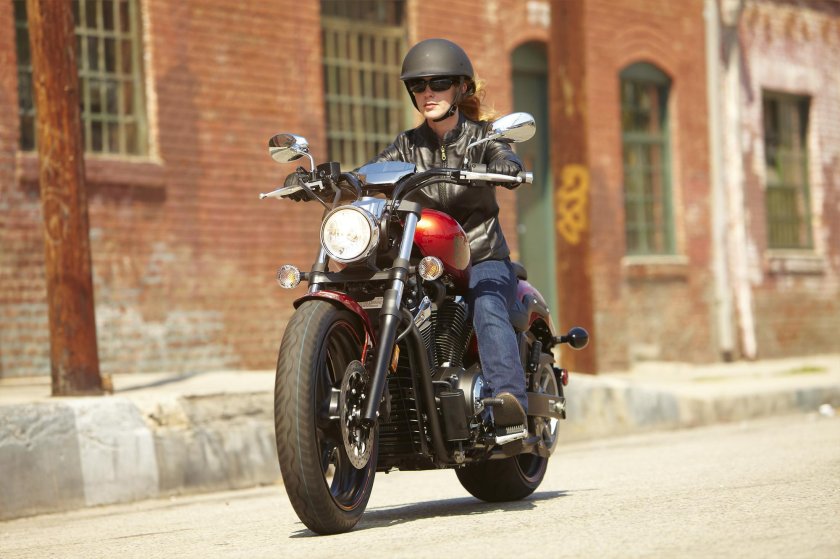 Девушка ковбой мотоцикл