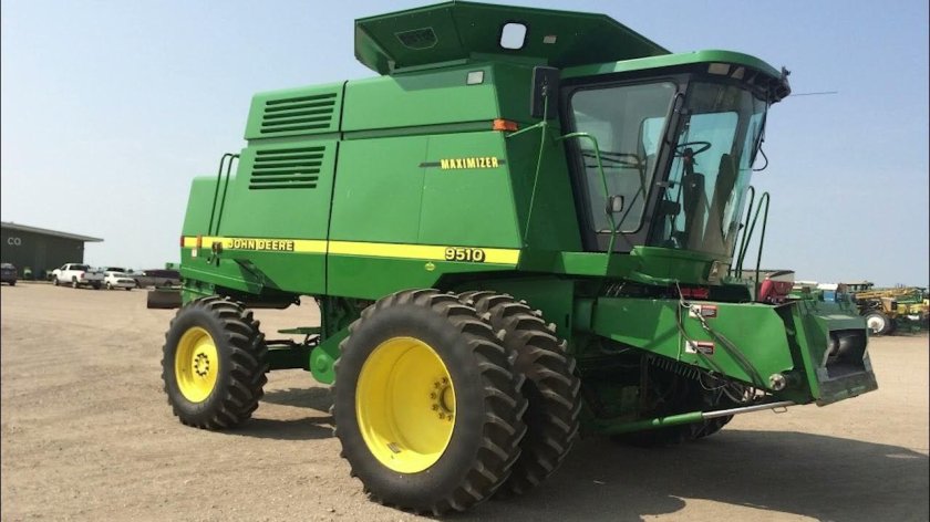 John Deere 9510