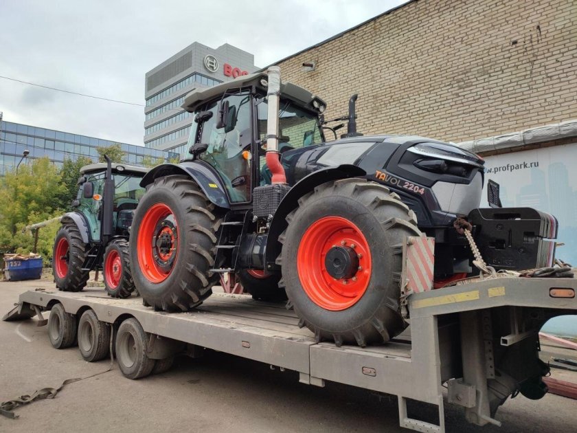 Трактор Тавол