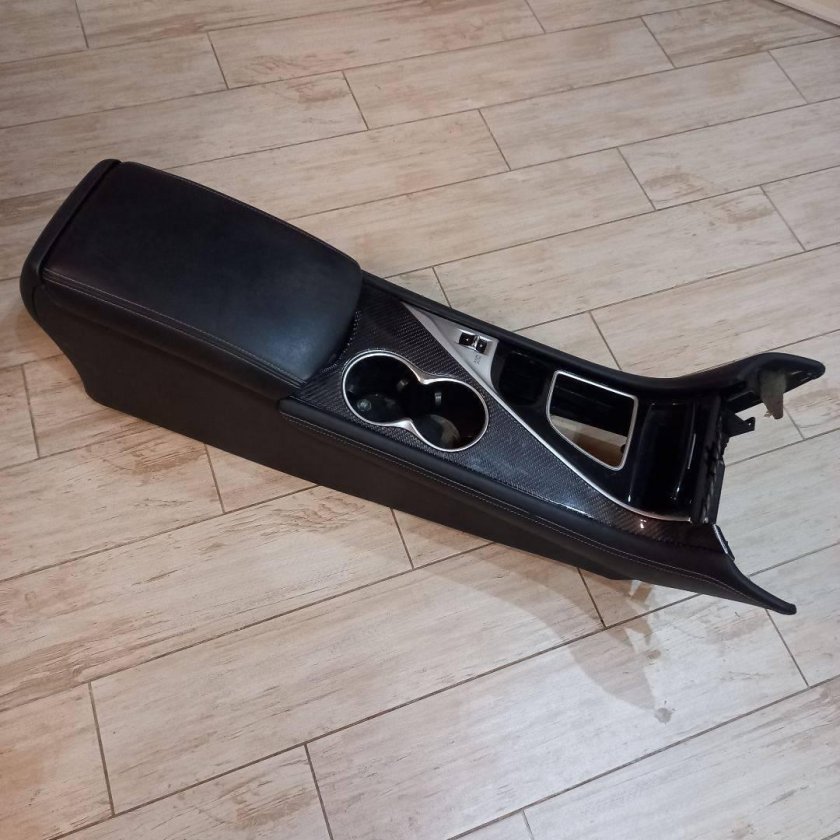 Центральная консоль BMW m4 CS