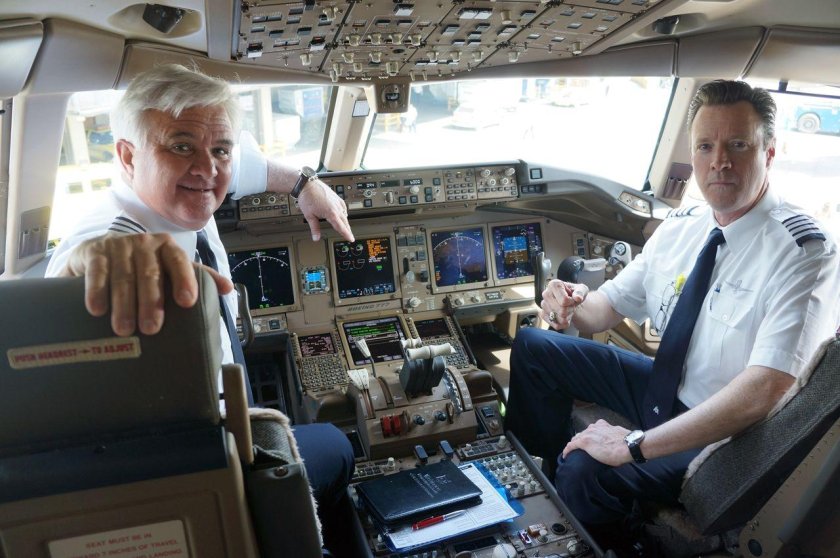 Боинг 777 кабина экипажа