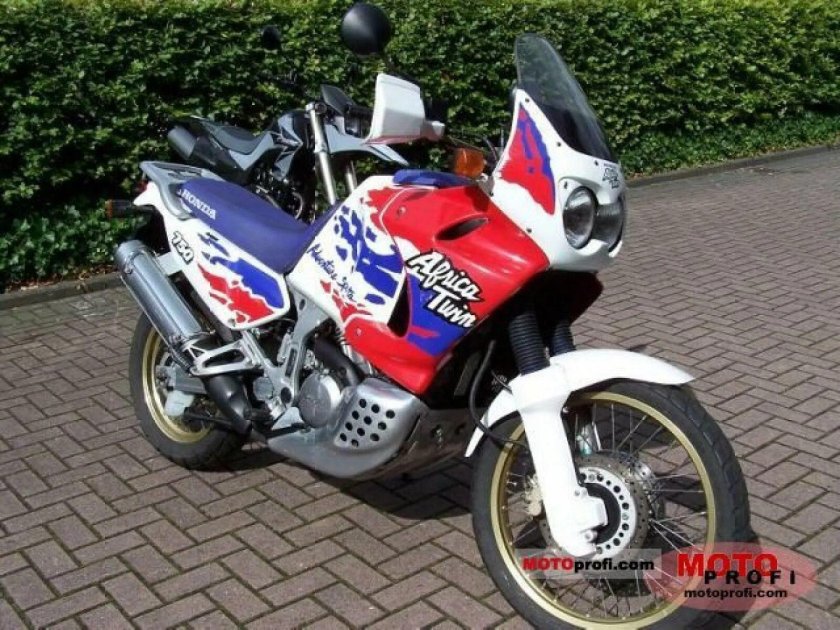 XRV 750 Africa Twin