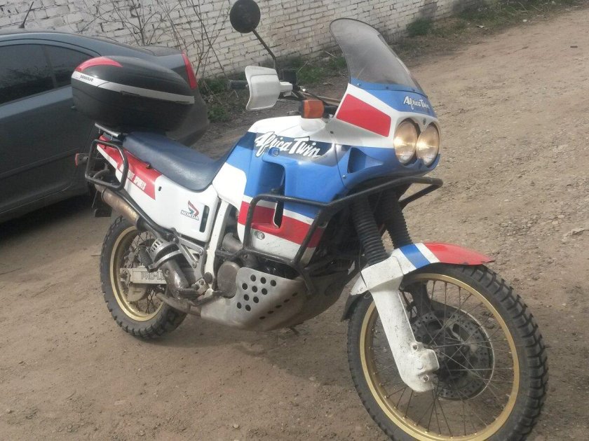 Honda XRV 750 Africa Twin 1990 год