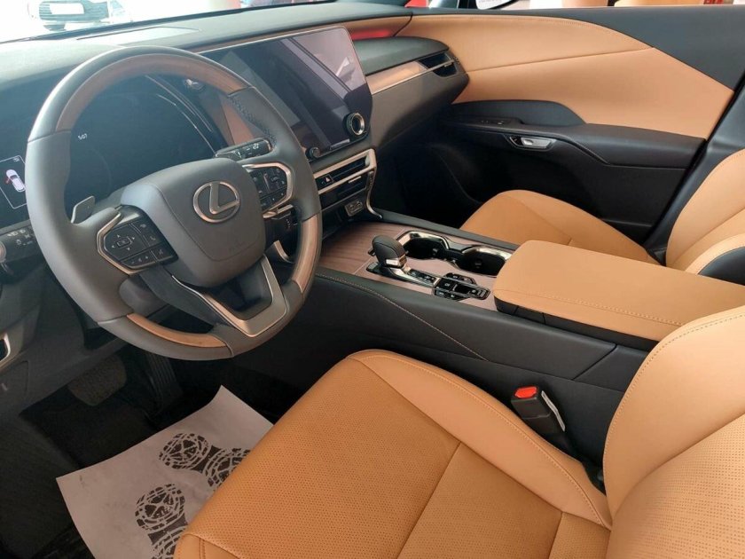 Лексус РХ 350 2023