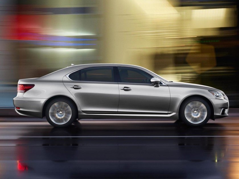 Лексус лс 460 2015