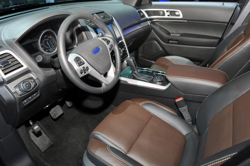 Форд эксплорер 5 салон