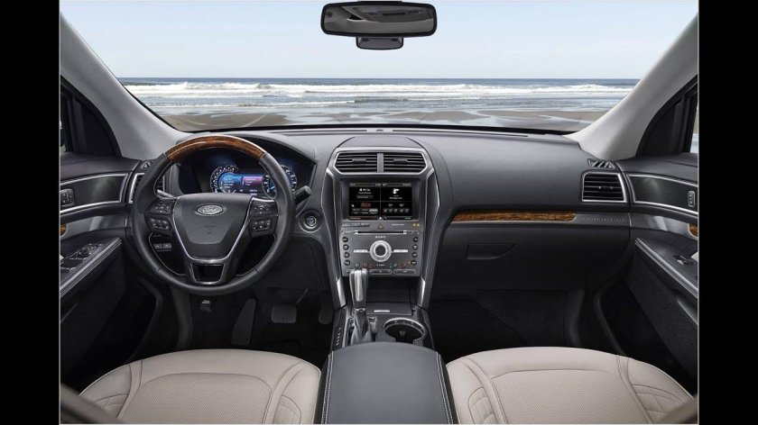 Ford Explorer 2016 салон