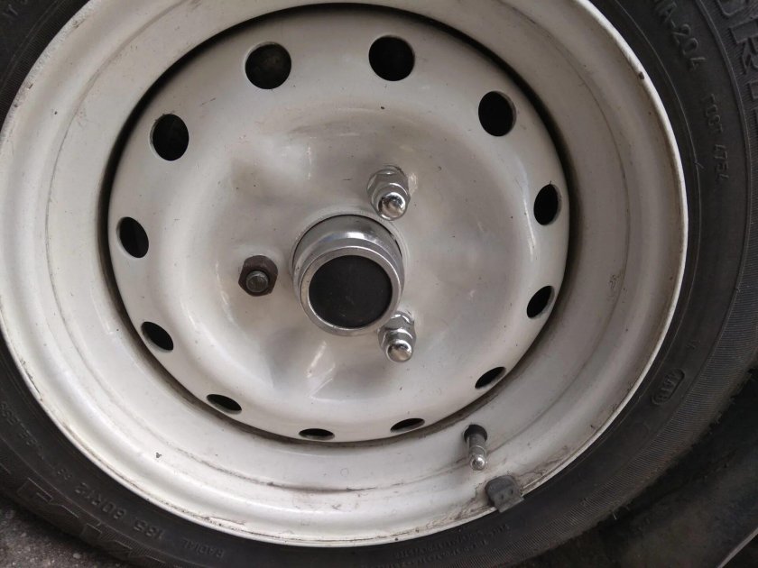 Размер колеса ВАЗ Ока 1111