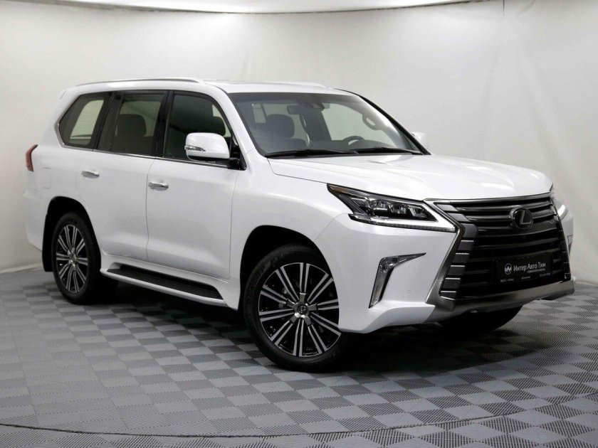Lexus LX 570 2021