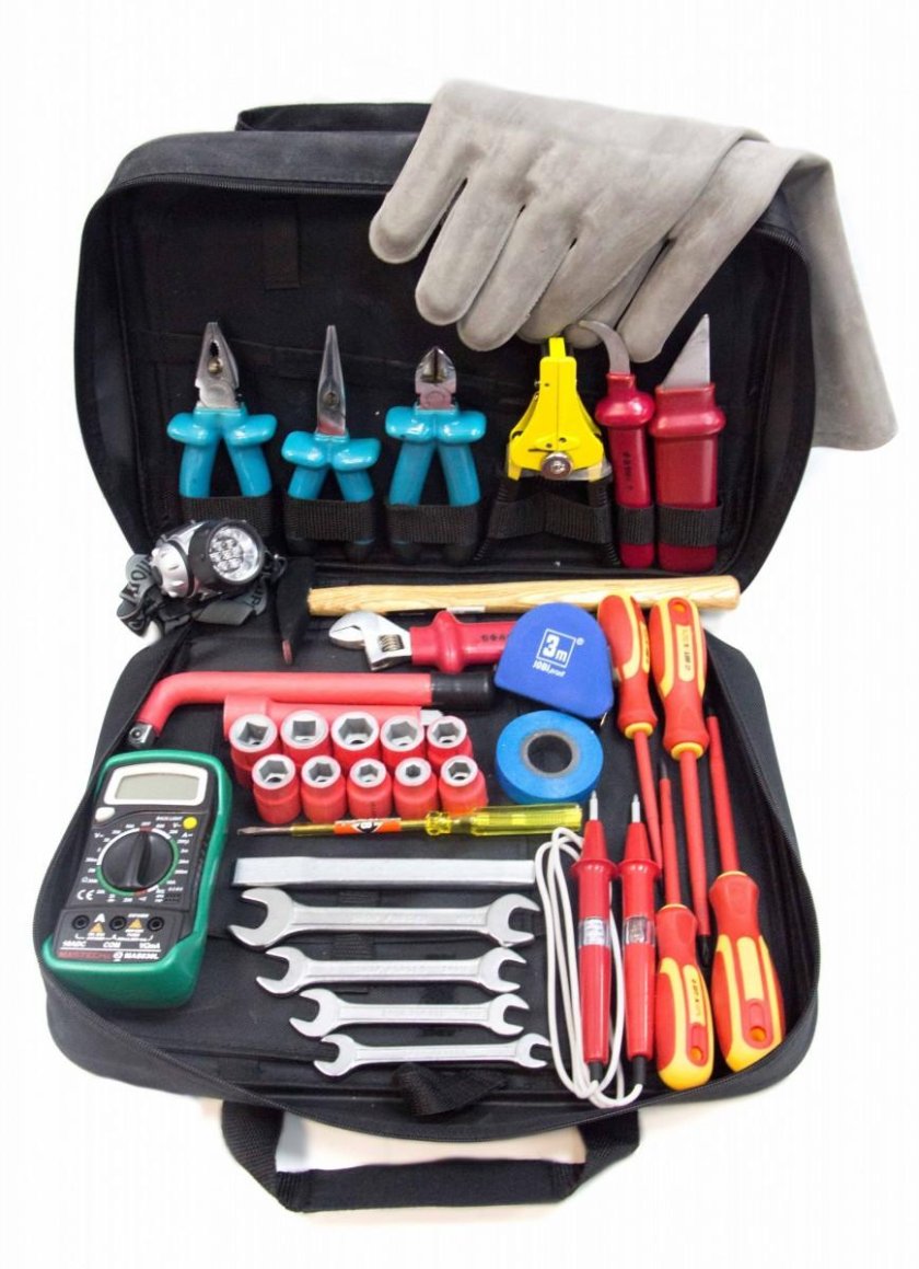 Набор инструмента электрика Квазар НЭУ универсальный