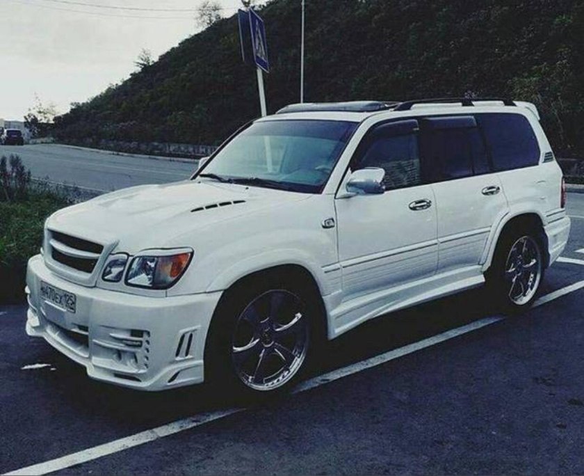 Toyota Land Cruiser lx100