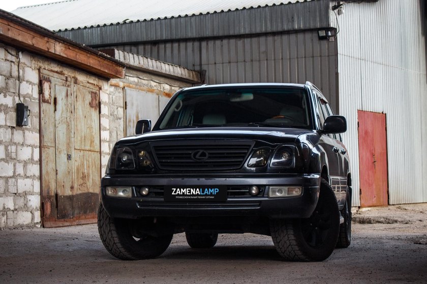 Лексус ЛХ 470 черный