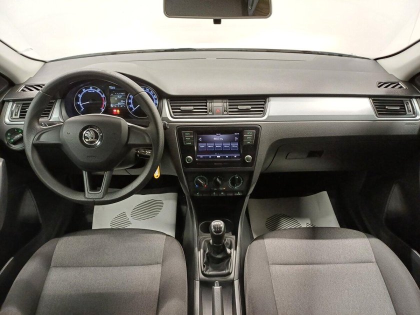 Skoda Rapid Hockey Edition Active