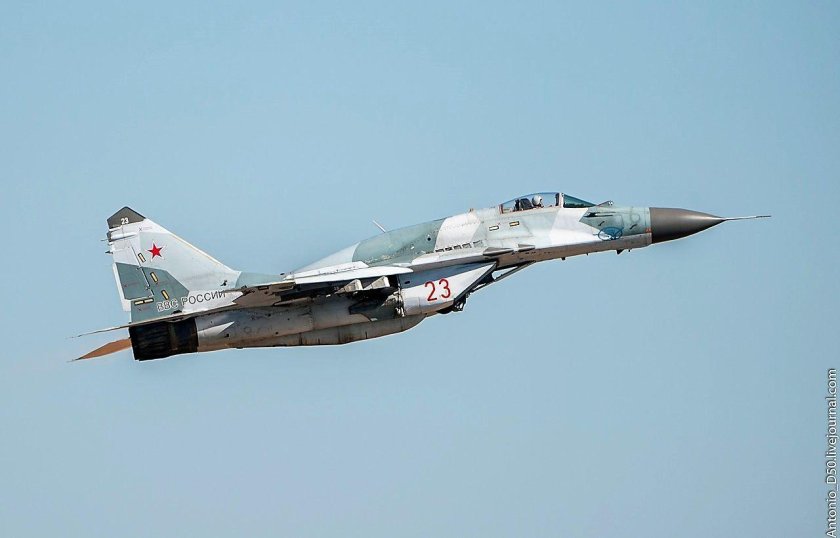 Истребитель миг-29смт