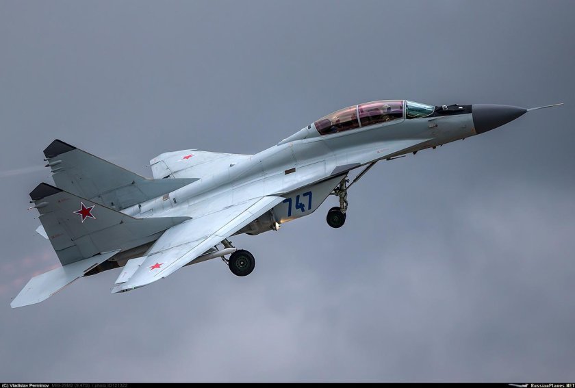 Многоцелевой истребитель миг-29