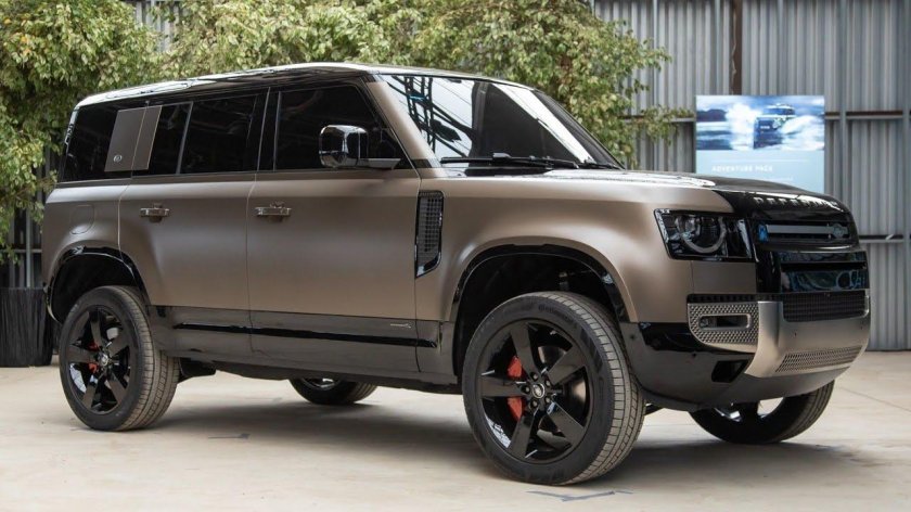 Ленд Ровер Defender 2021