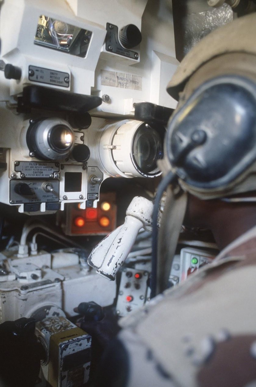 Наводчик u102