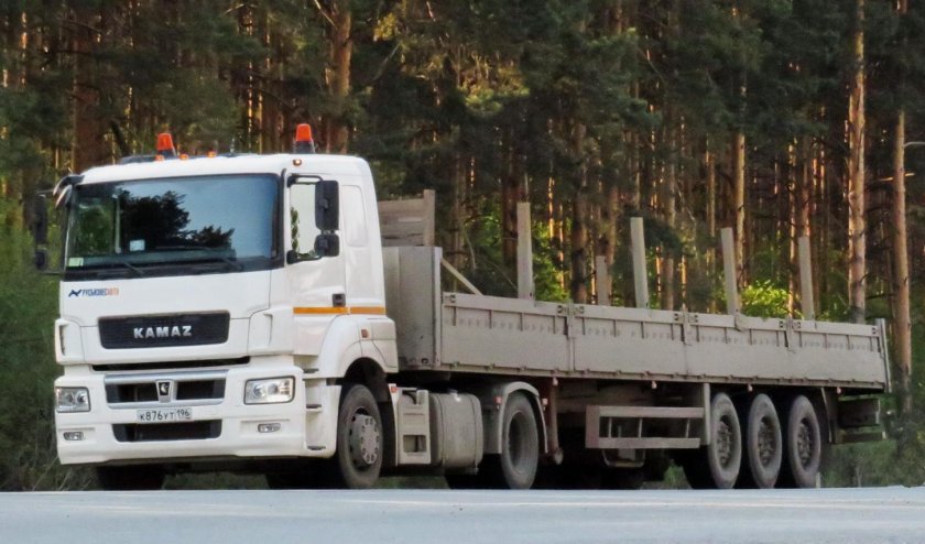 КАМАЗ 5490 шаланда