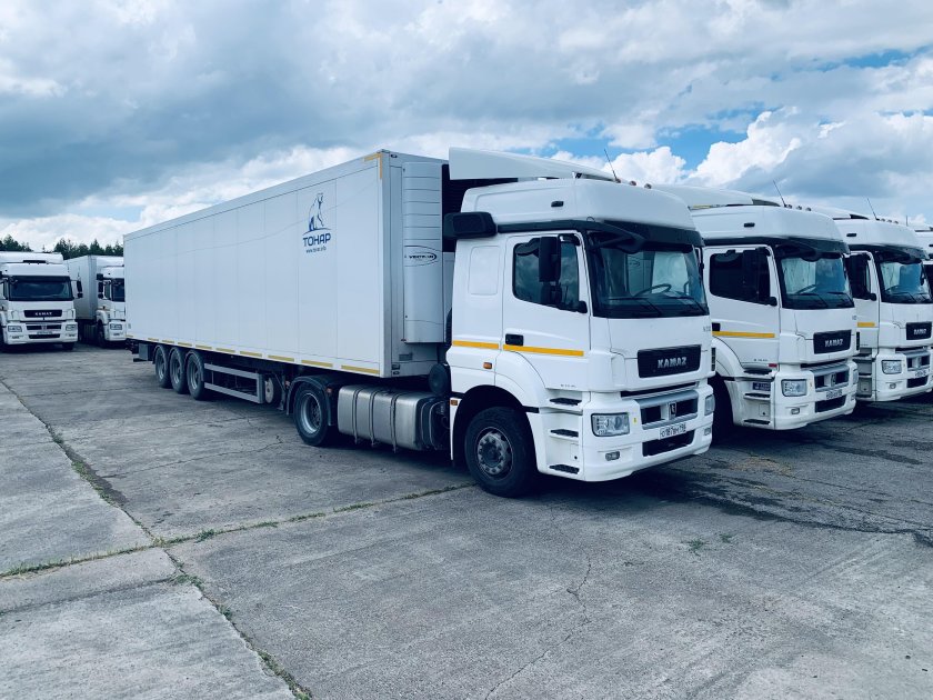 КАМАЗ 5490 Нео с полуприцепом