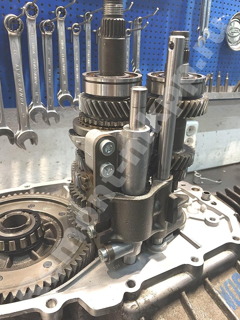 Коробка передач Datsun