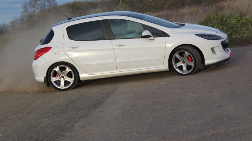 Peugeot 308 r17