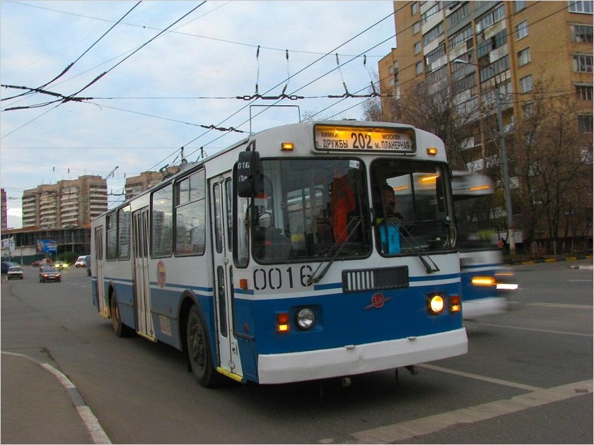 Троллейбус Химки парк