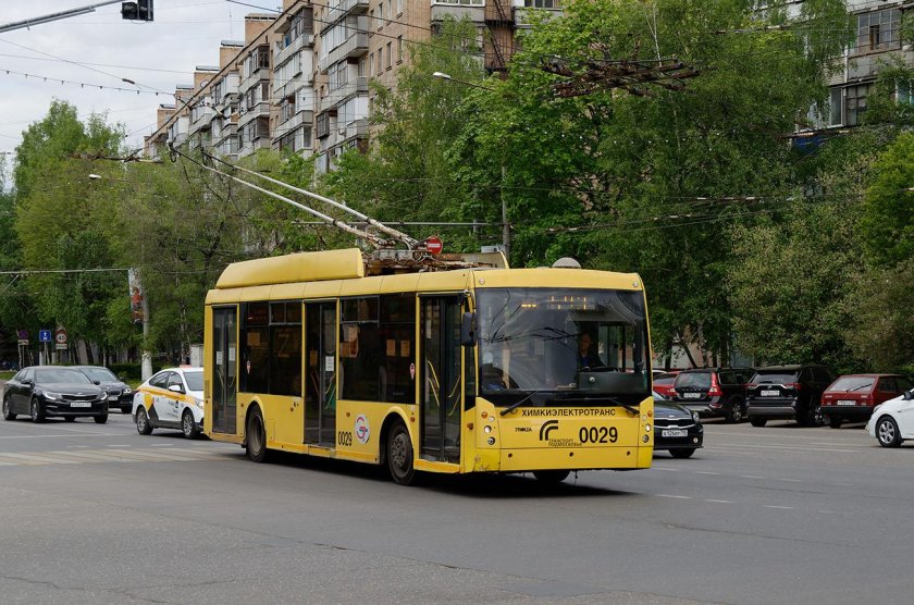 Троллейбус Тролза