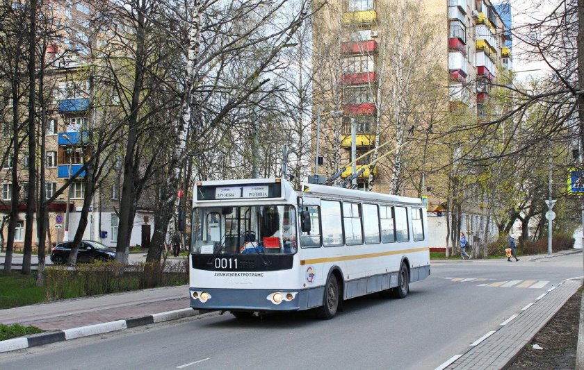 Троллейбус ЗИУ 682г 016 05