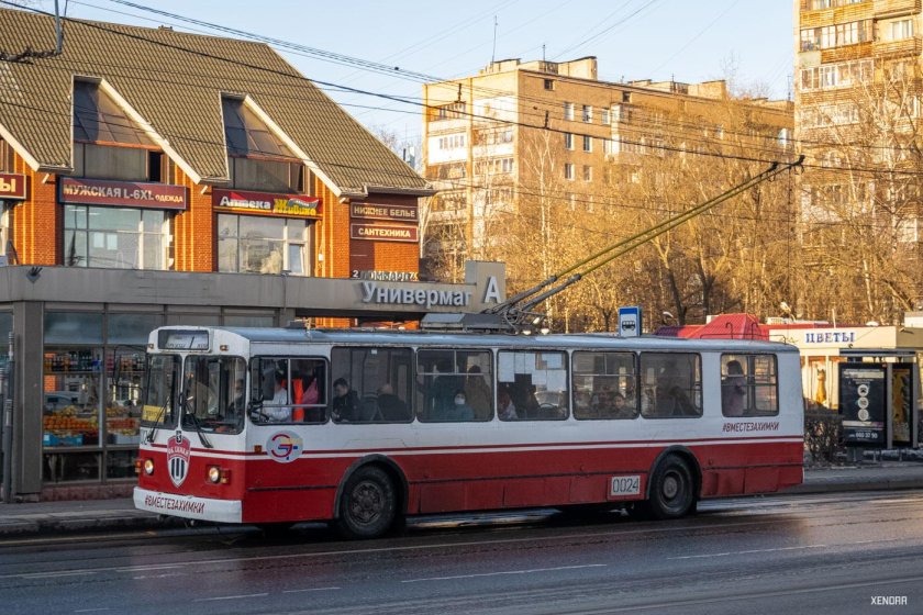 Троллейбус ЗИУ Химки