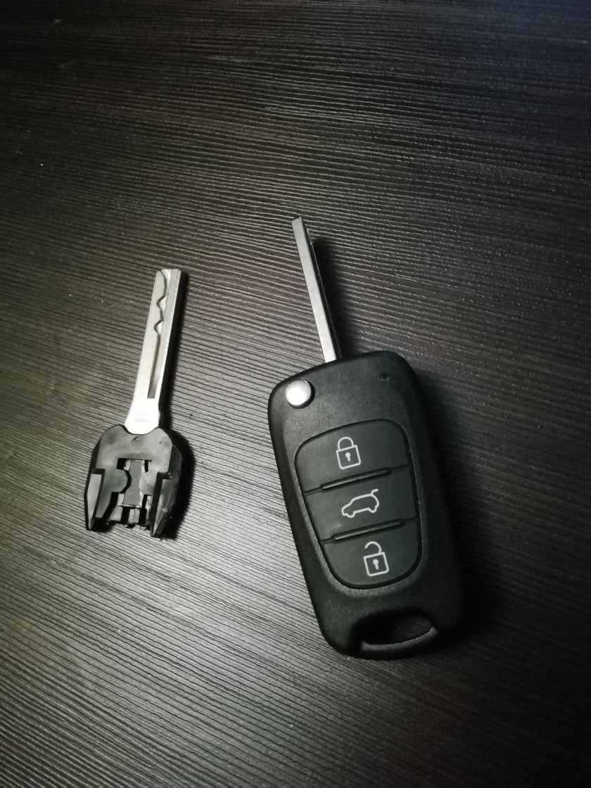 Киа Рио 2013 ключ зажигания